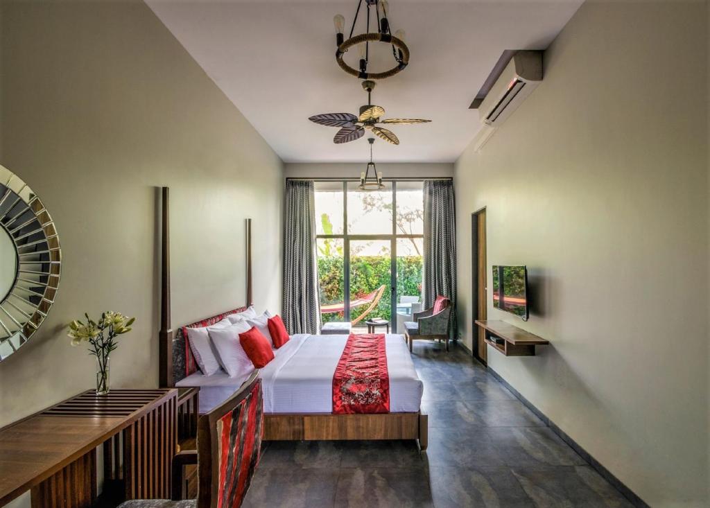 Zense Candolim