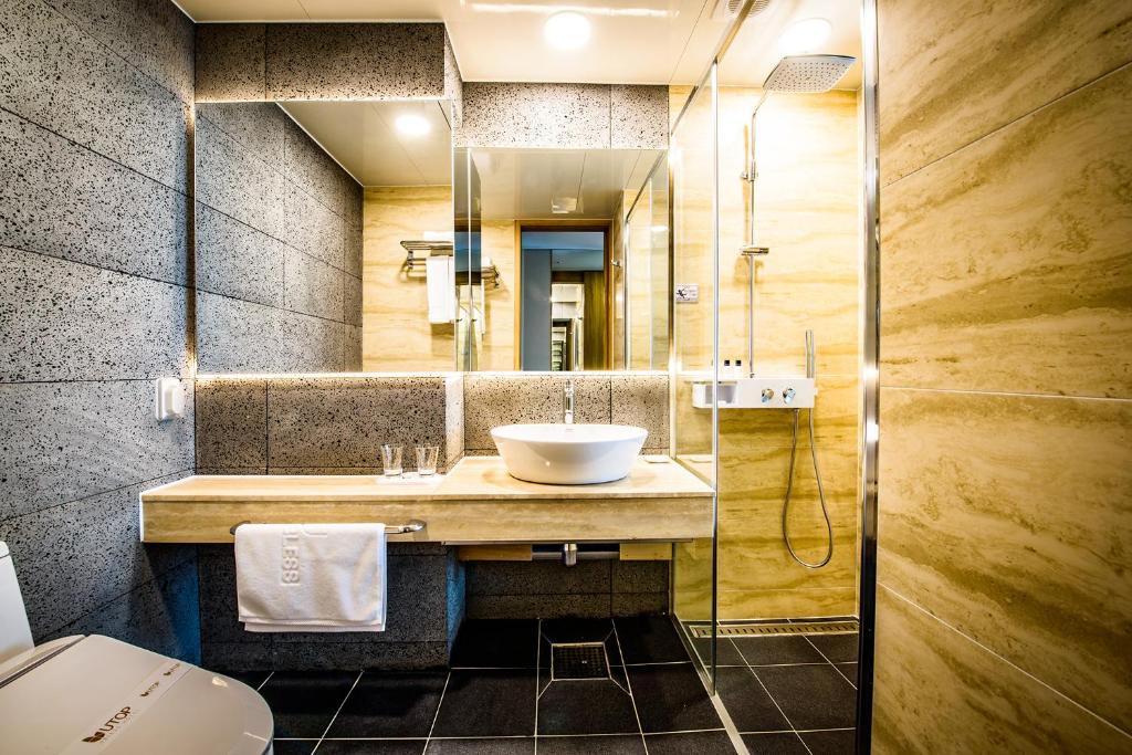 Utop Ubless Hotel Jeju