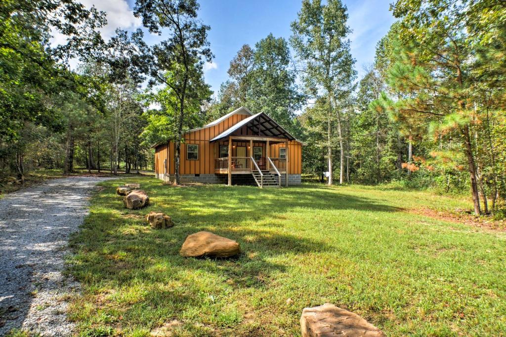 Peaceful Cabin Near Little River Canyon! (Fort Payne)