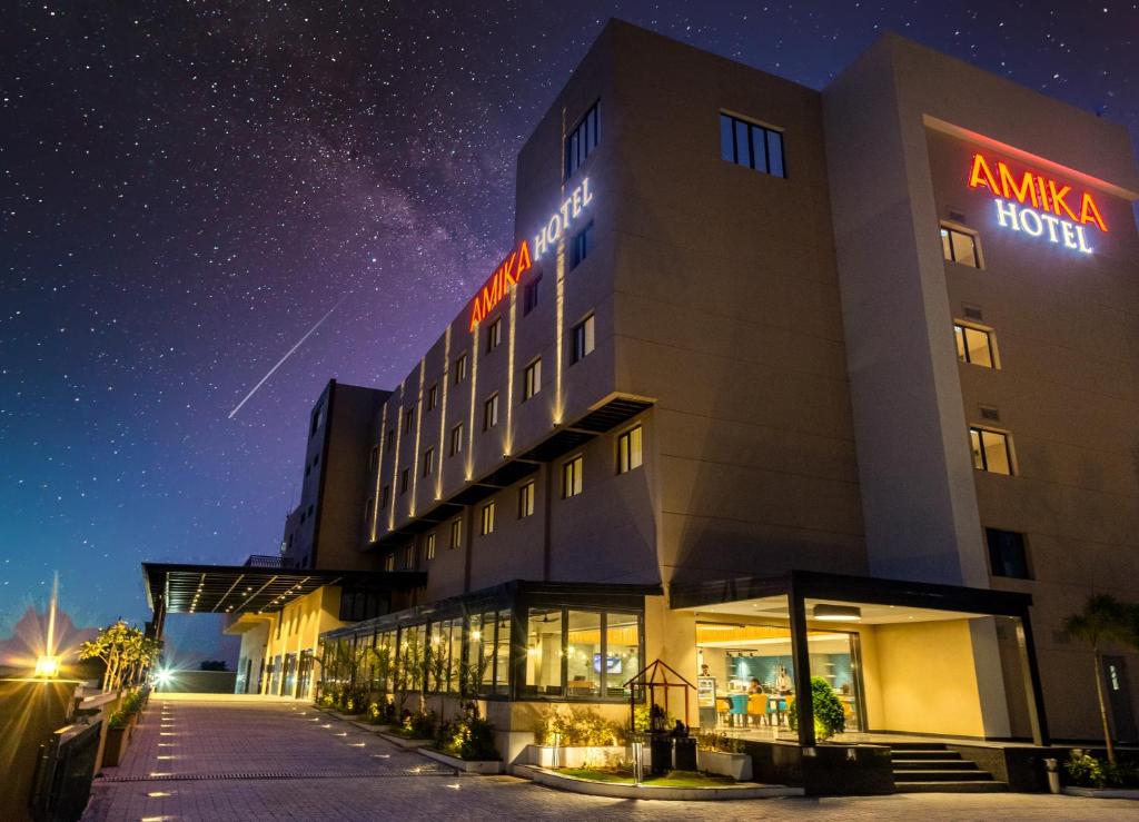 Amika Hotel