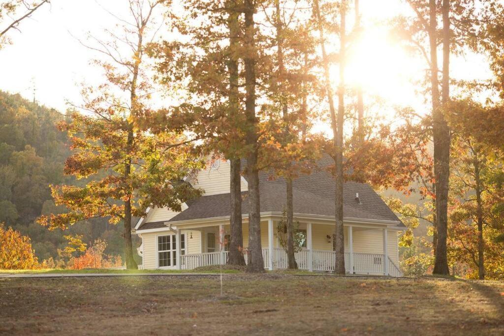 Stonehill Cottages (Mena)
