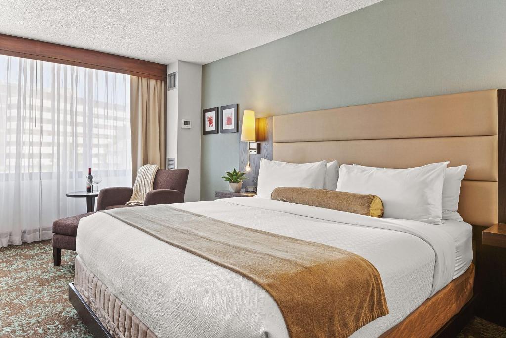 Armon Hotel & Conference Center Stamford CT (Stamford)