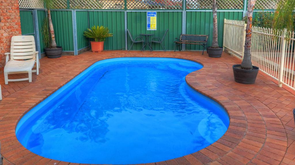 Endeavour Court Motor Inn