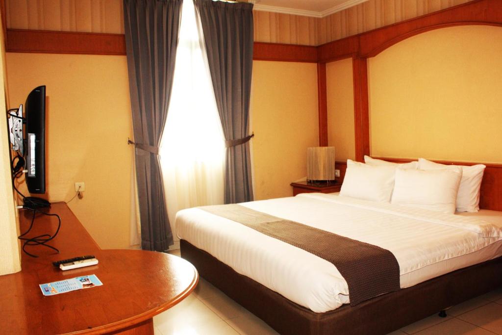 Travellers Suites Serviced Apartments