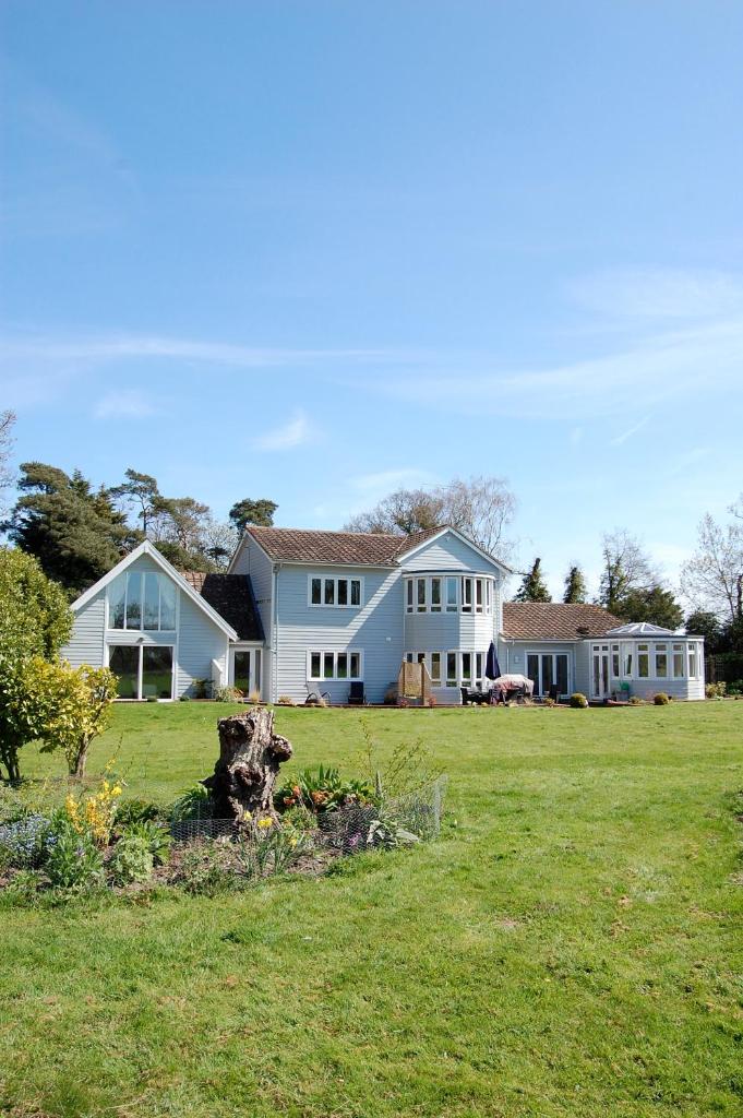 Hare Lodge (Peasenhall)
