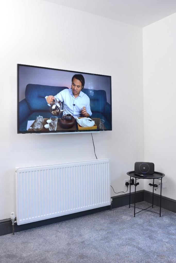 COMPLETE PROPERTY Newly refurbished to a very high standard