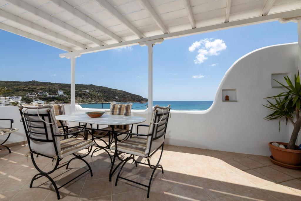 Pension Moschoula (Platis Yialos Sifnos)