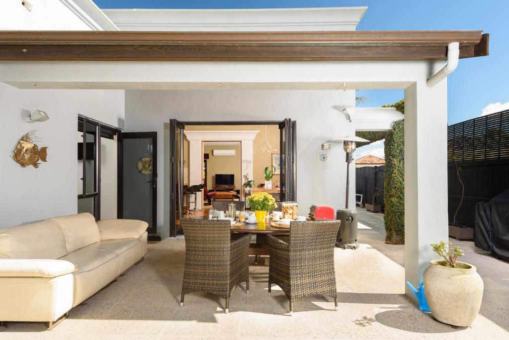 Tuscan Retreat Bed & Breakfast - Adults Only (Papamoa)