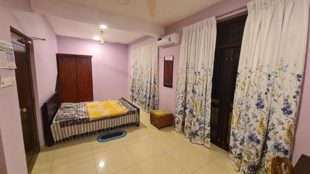 Star Homes