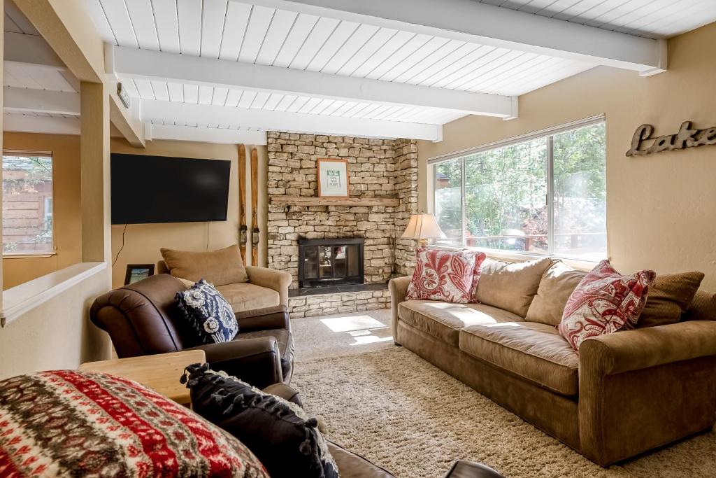 The Old Brockway Chalet (Tahoe Vista)