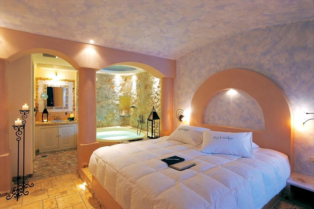 Astarte Suites (Akrotiri)