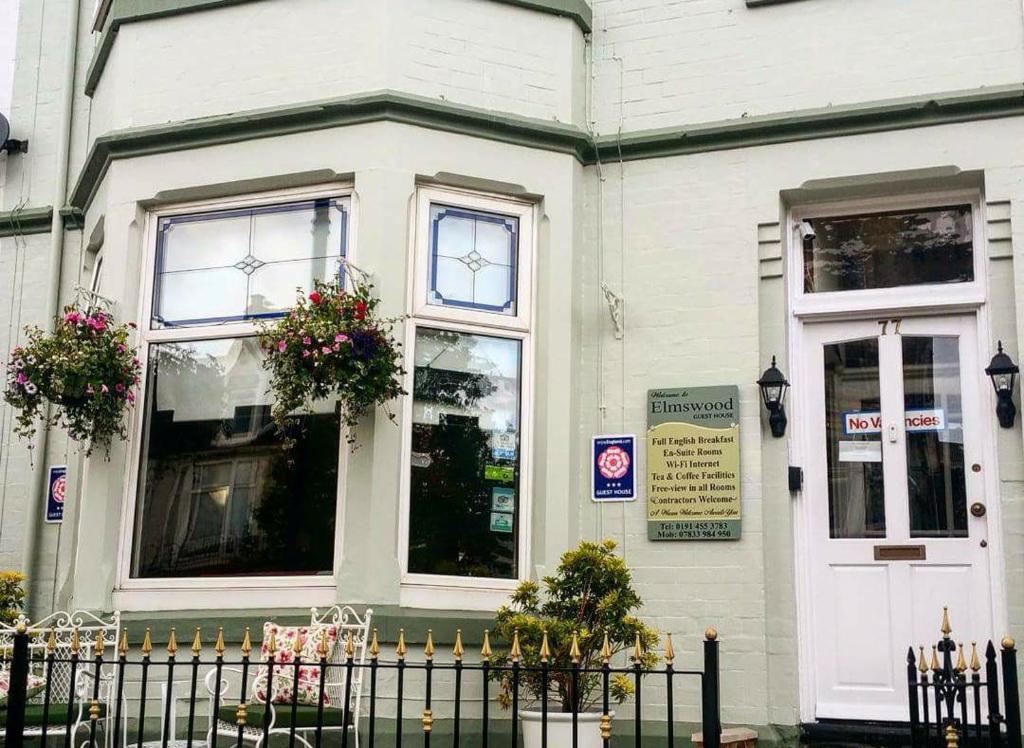 Elmswood Guest House (South Shields)