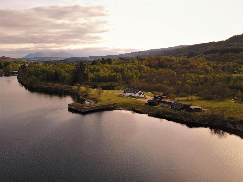 The Apartment at Old Pier House (Fort Augustus)