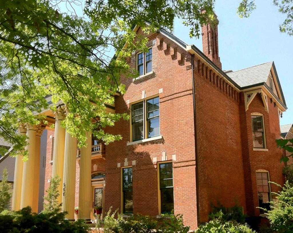 Lyndon House Bed & Breakfast (Lexington)