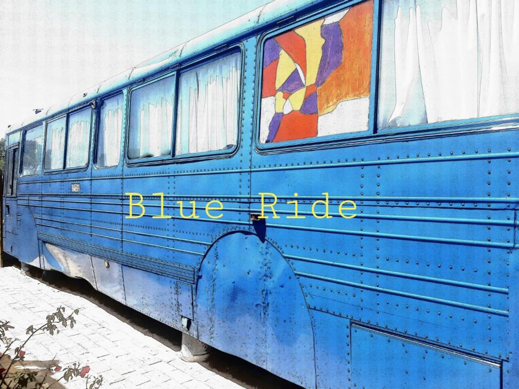 Blue Ride by CGglamping (San Felipe)