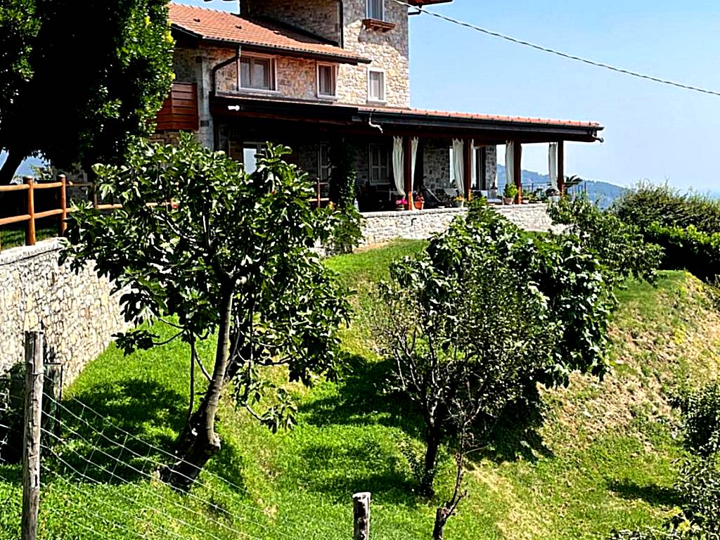 LE LANTERNE (Villa dʼAlmè)