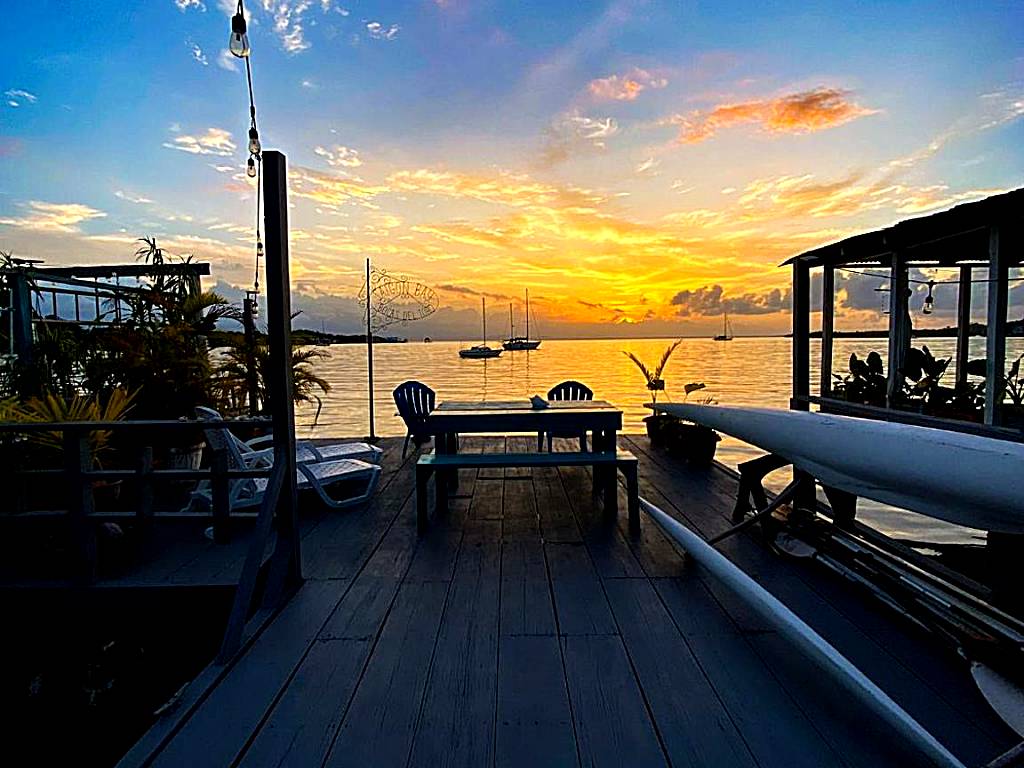Saigon Bay Bed & Breakfast