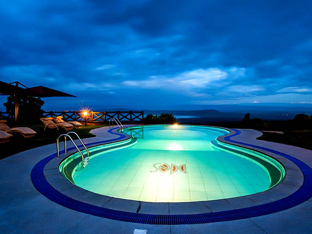 Lake Nakuru Sopa Lodge
