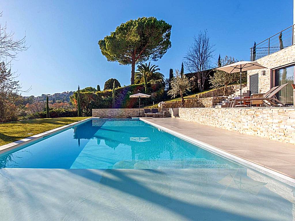Villa SOHA Bed & Breakfast