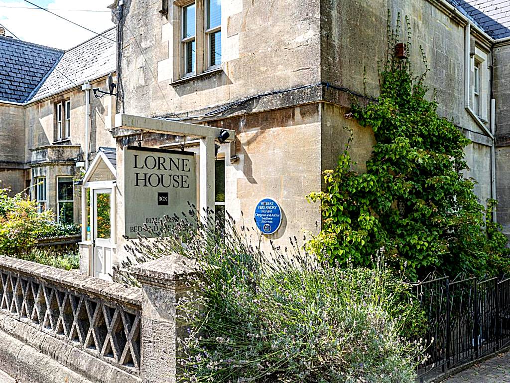 Lorne House Bed & Breakfast (Box)