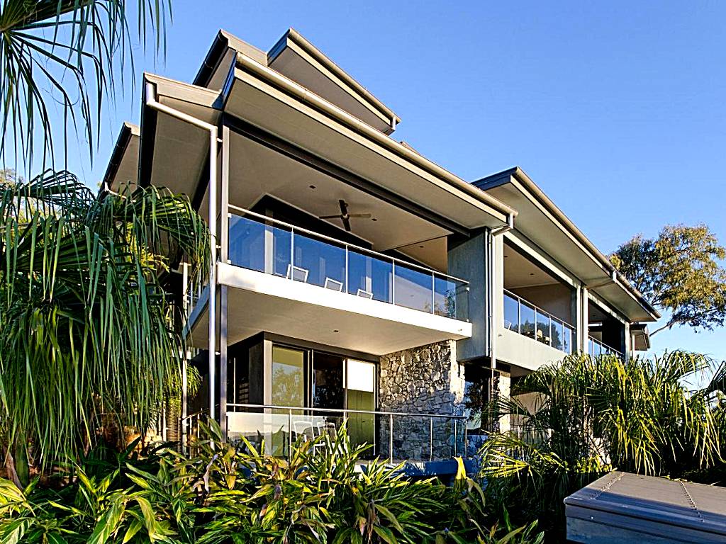 Edge Apartments