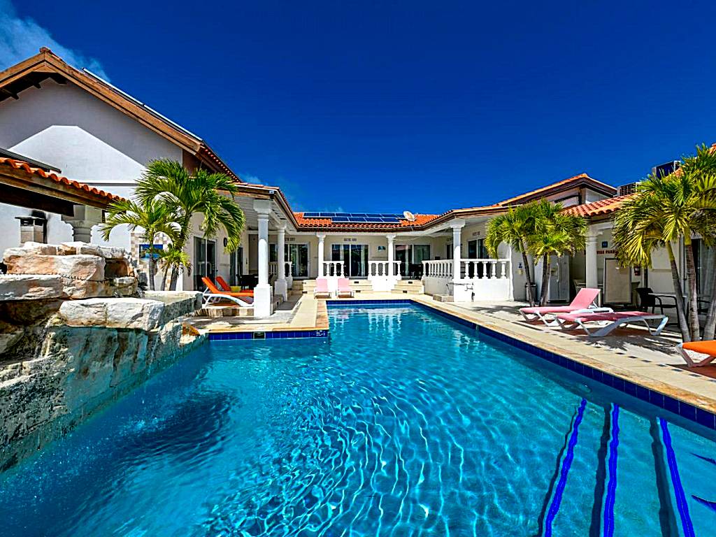 Boutique Hotel Swiss Paradise Aruba Villas and Suites