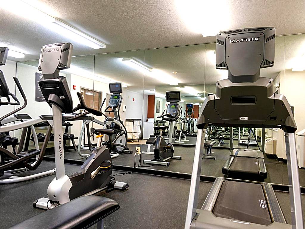 Candlewood Suites East Lansing