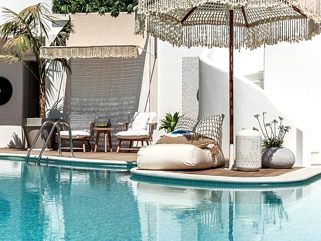 Virtu Suites