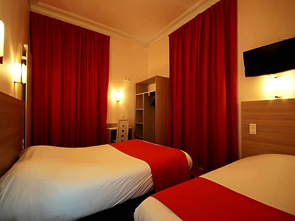 Hôtel De La Cathédrale: Triple Room (Reims)