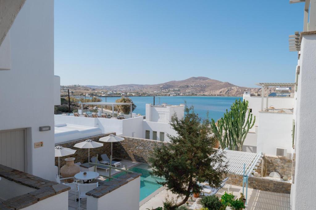 Anthos Apartments