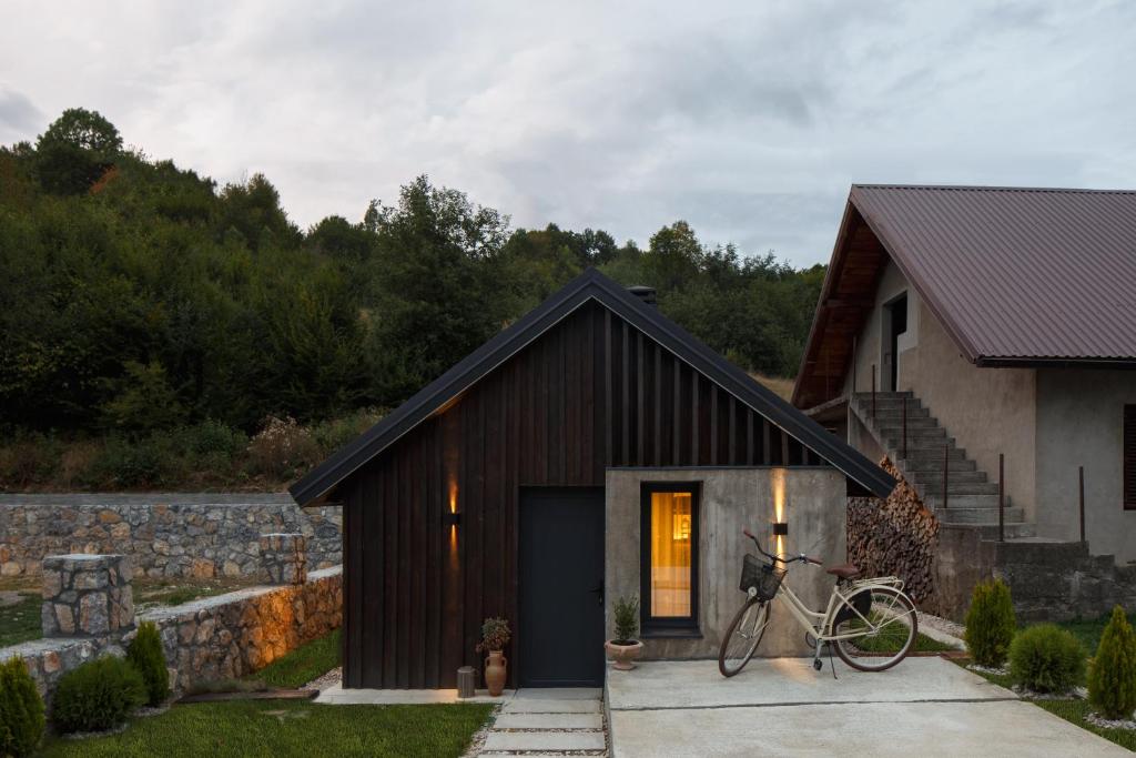 Wood cabin Kolasin