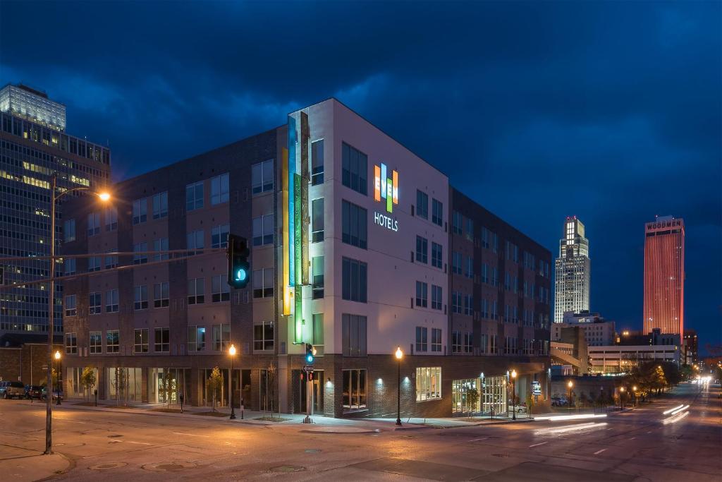 EVEN Hotel Omaha Downtown - Old Market, an IHG Hotel