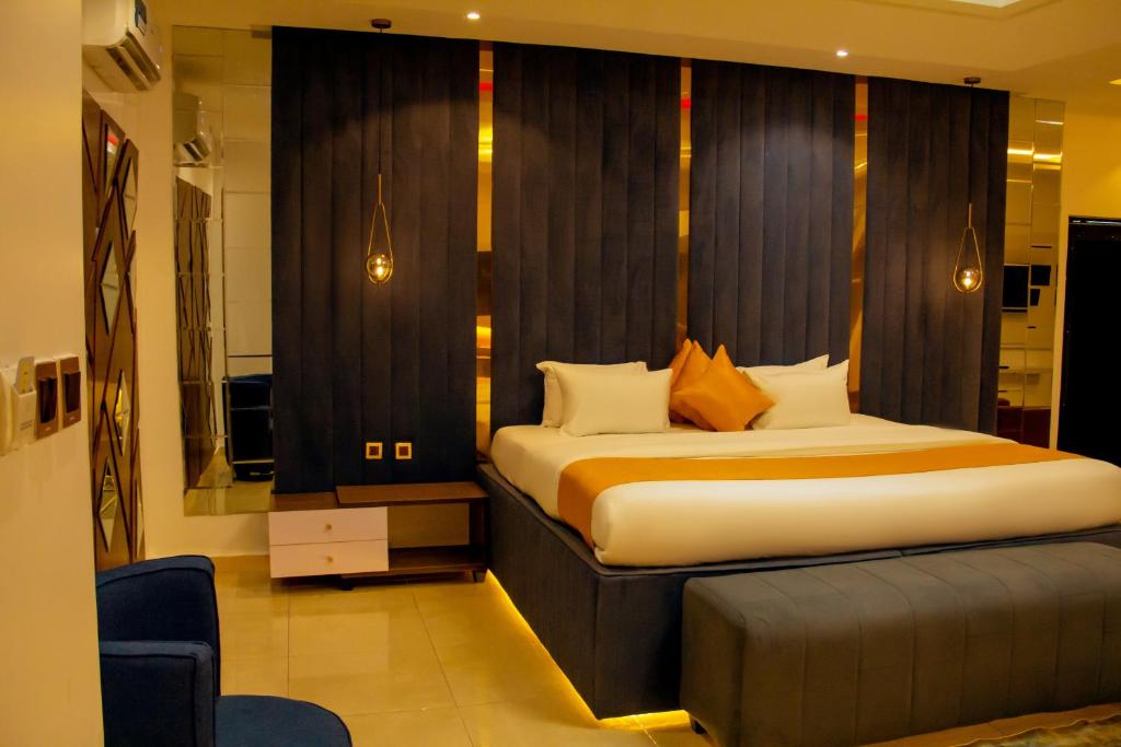 Moratel Hotels