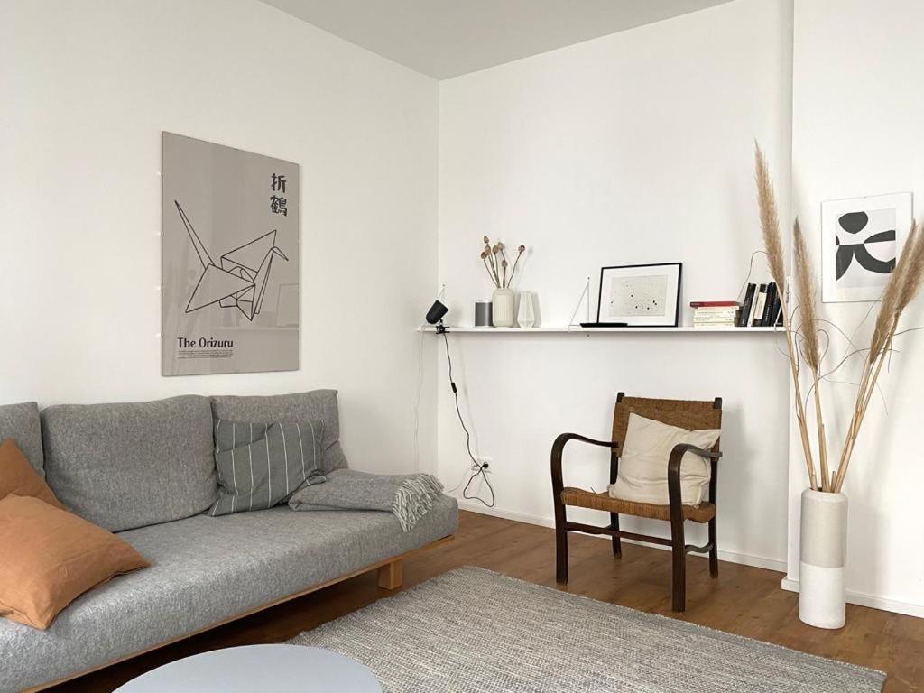 discovAIR Eisenach - 3-Zi-Apartment Milan- Schwimmbad-Nah mit Netflix