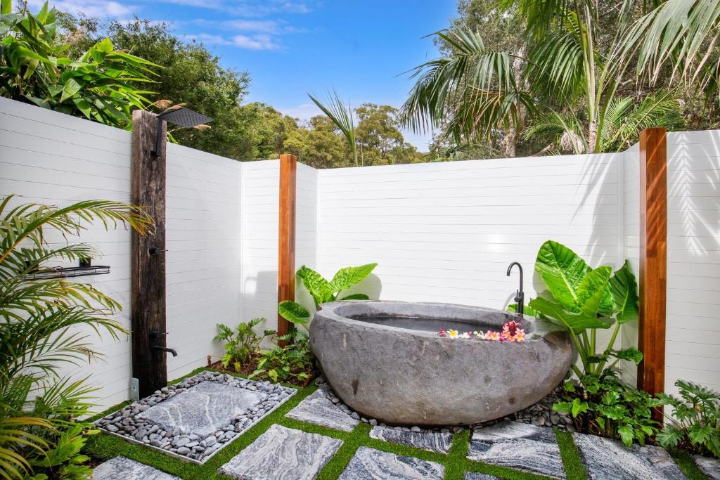 Rest Pet Friendly with Outdoor Bath 3 Mins Walk to Beach