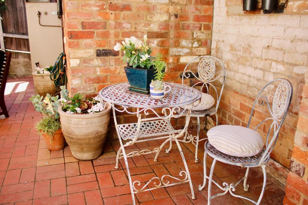 La Rouge Cottage