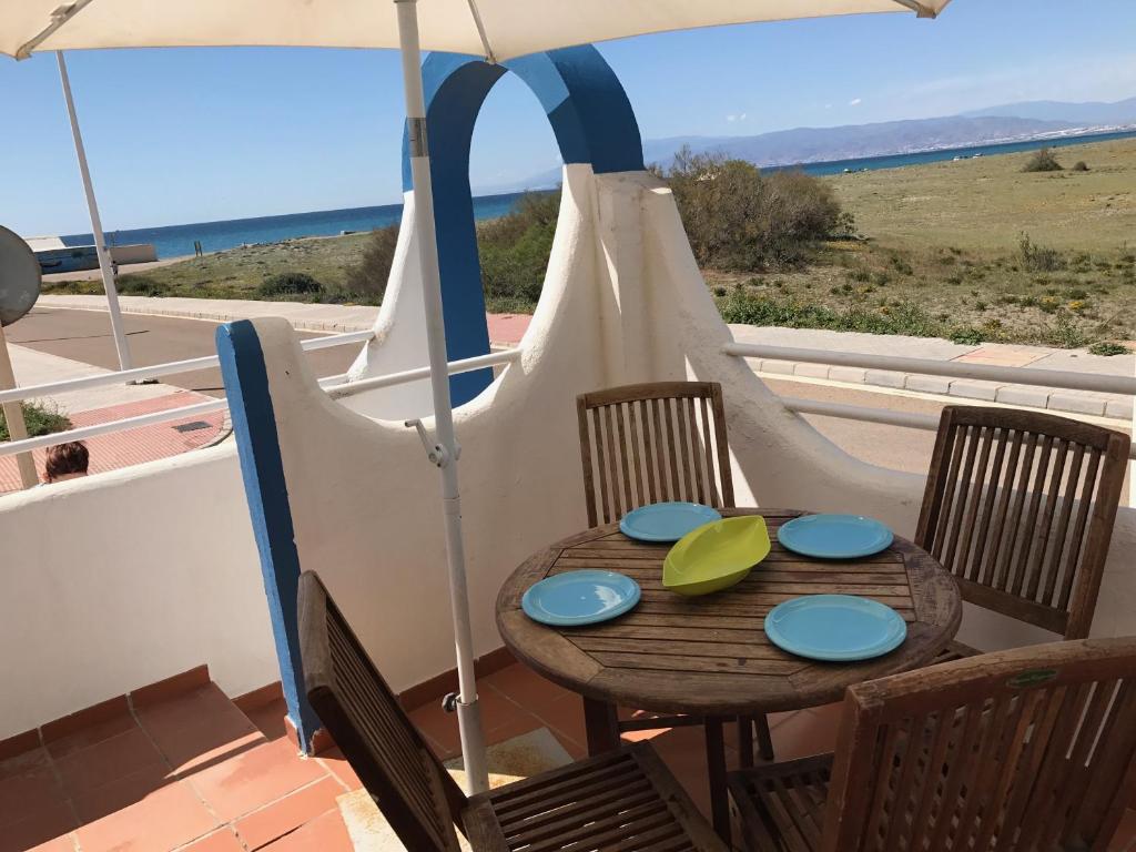 Villa Rocio, 1ª línea playa y Parque Natural - planta baja