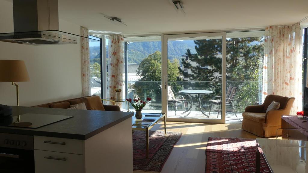 THE VIEW - Modern Panorama Residence