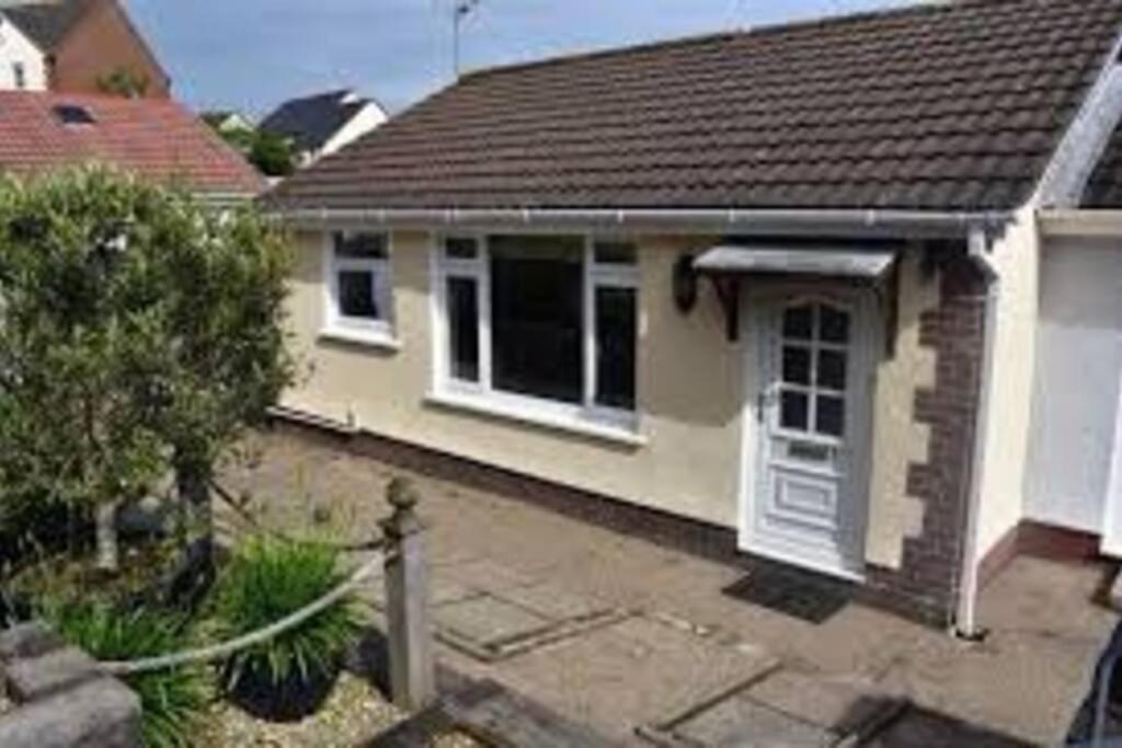 Bungalow a few minutes from the sea.