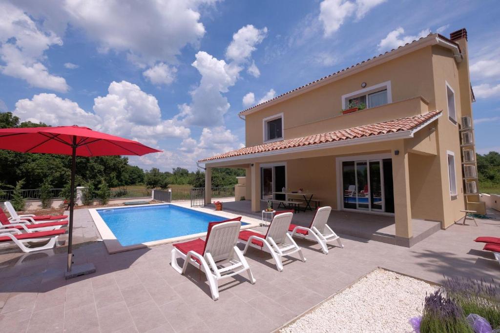 Villa-Boscari-relaxing-villa-at-the-end-of-Village