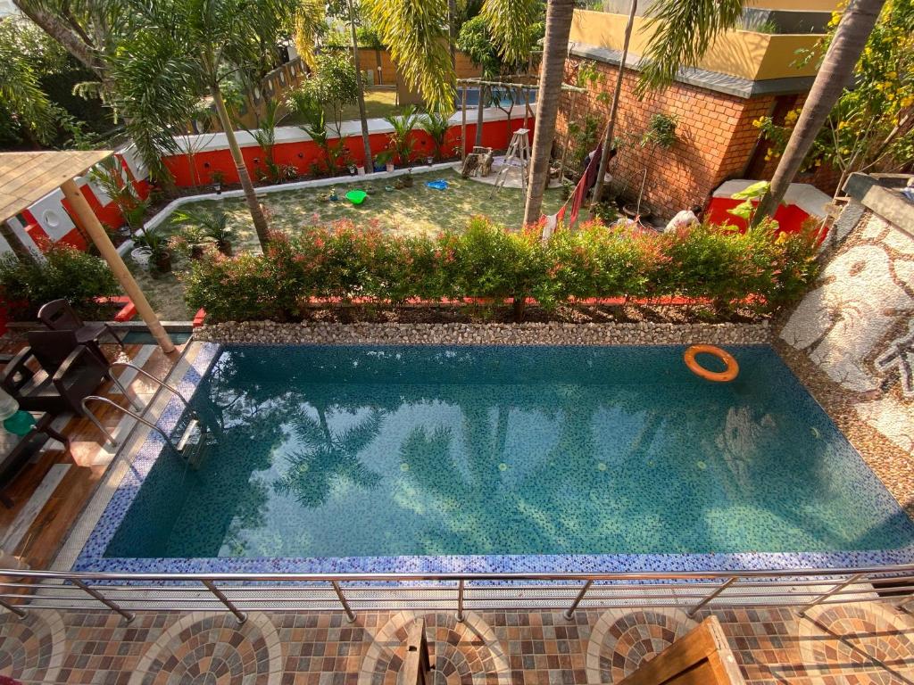 Raichak 3BHK Aqua Villa