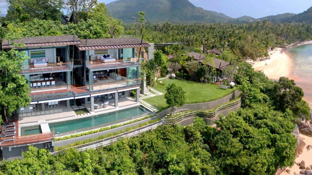 The View, Stylish Ocean View Getaway