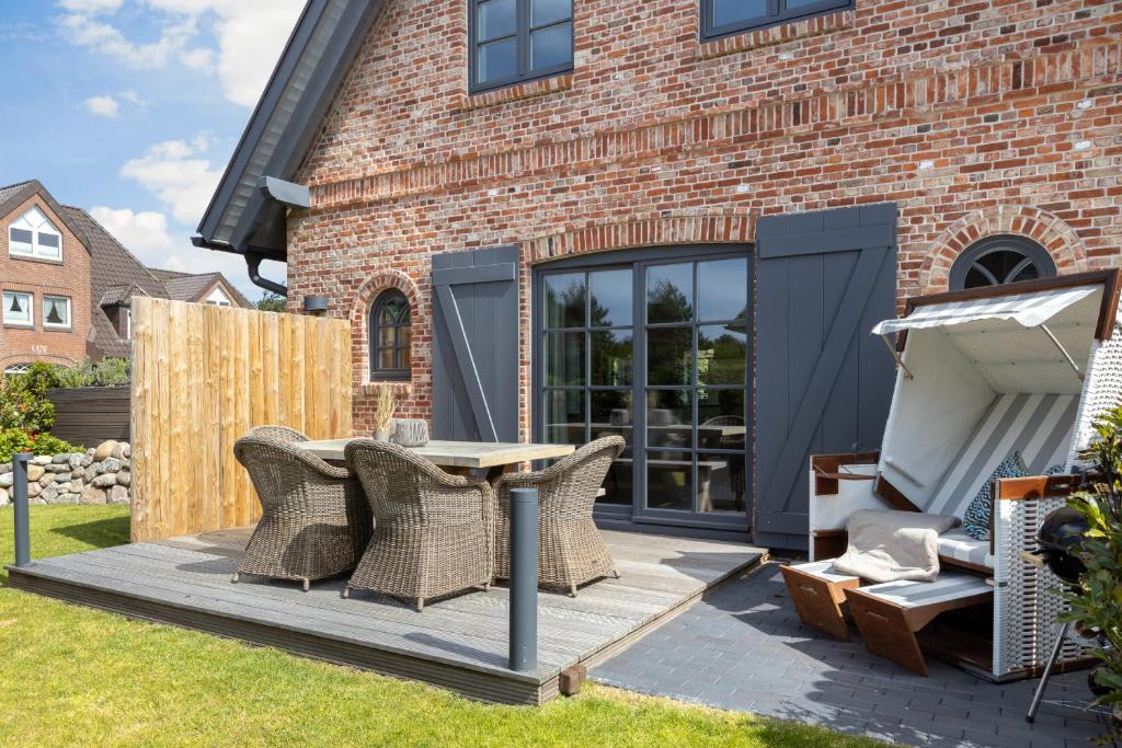 Ferienhaus Finoah - Leben, Luxus, Leichtigkeit hinter der Duene in Westerland Sylt