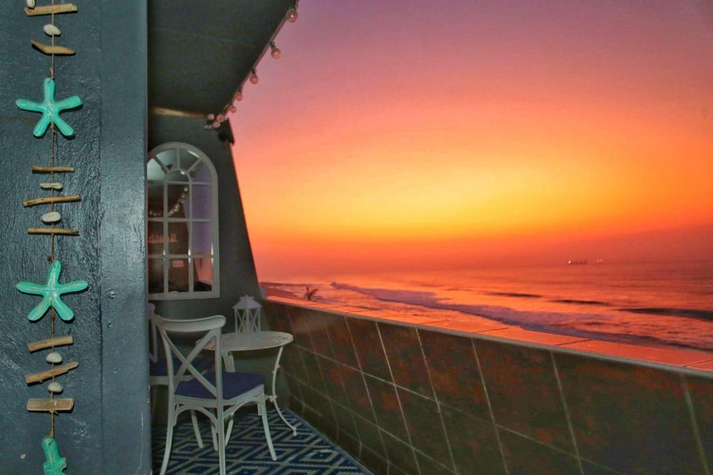 OCEAN GEM - Power back up, Sea facing, Umdloti Resort