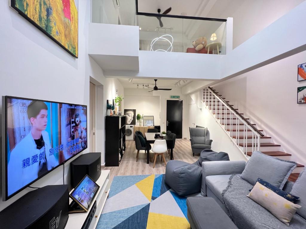 Duplex Town House at EcoBotanic Near Legoland with Netflix and KTV System