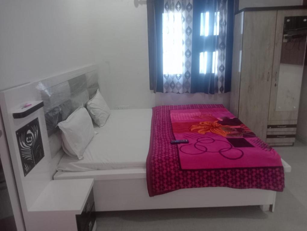 Gopi Dham Vrindavan