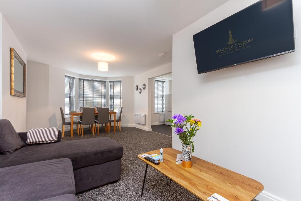 Kings Court Modern Aparthotel, Town Centre - Blackpool Resort Collection